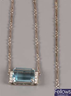 18ct white gold aquamarine and diamond set