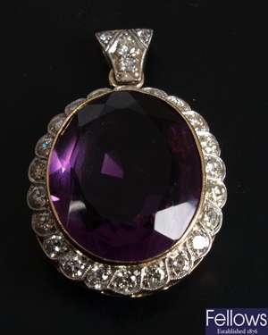 Oval amethyst and diamond pendant - the central