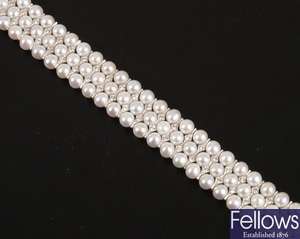18ct white gold cultured pearl and diamond