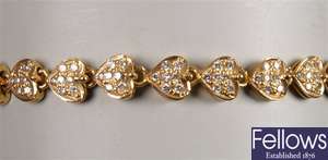 High carat gold diamond bracelet comprising