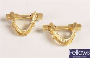 18ct gold cufflinks in a stirrup design with