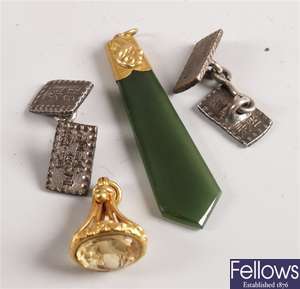 Small parcel lot to include a citrine fob, jade