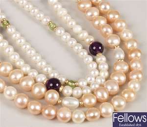 Single row of fresh water pearl necklet set pink