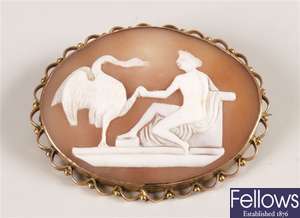 9ct rose gold mounted oval cameo brooch of Leda