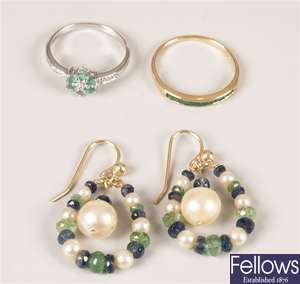 Three items of jewellery to include a 9ct white