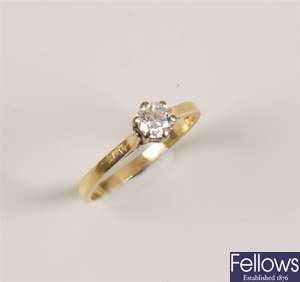 18ct gold single stone diamond ring set a round