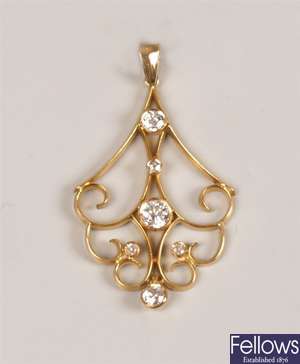 18ct gold diamond pendant with three principle