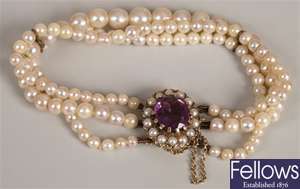 Three row graduated cultured pearl bracelet with