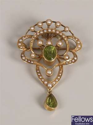 Edwardian 15ct gold seed pearl and peridot brooch