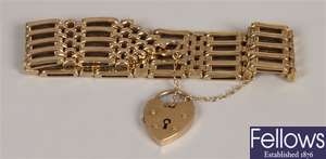 9ct yellow gold five bar gate bracelet and