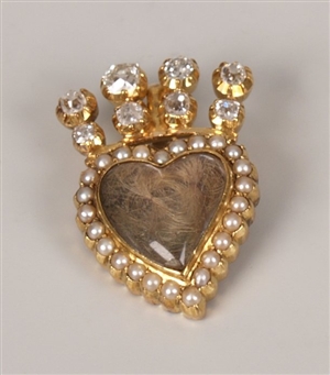Heart shape memorial brooch surmounted by a crown
