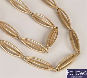 9ct gold fancy oval link necklace with a matching