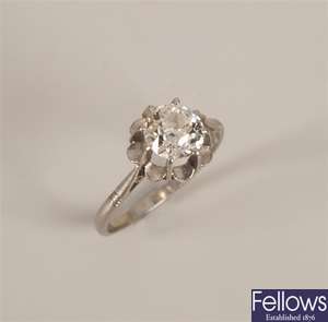 Single stone old european cut diamond set ring,
