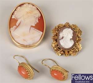 Three items, to include an oval shell cameo