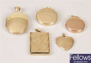 Five 9ct gold lockets, to include a oval 9ct gold