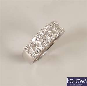 18ct white gold diamond ring with a central row