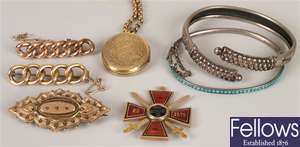 A small quantity of items, to include an oval