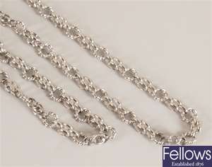 9ct white gold fancy link necklace, in a twisted