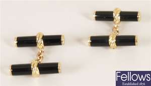A pair of onyx chain link cufflinks each with two