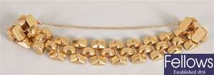 18ct gold wide link bracelet, in a three row link