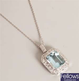 18ct white gold aquamarine and diamond cluster