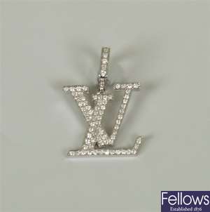 Louis Vitton - 18ct white gold diamond LV pendant