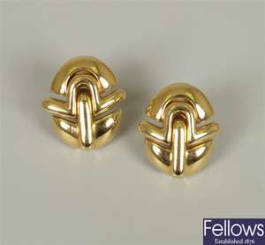 Wempe - 18ct gold oval abstract deign stud