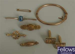 Six items, to include a pair of 9ct gold