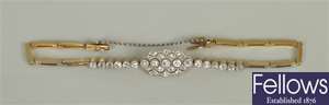 18ct gold diamond bracelet with a central cluster
