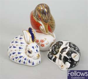 A Royal Crown Derby bone china paperweight
