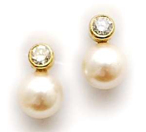 A pair of diamond and cultured pearl set