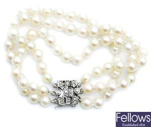 A three row uniform cultured pearl bracelet with