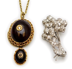 Two stone set items to include a Victorian garnet