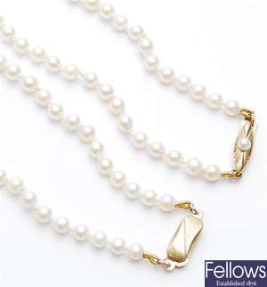 Two cultured pearl necklaces, to include a