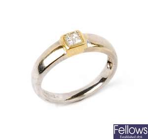 An 18ct gold cluster ring consisting of four