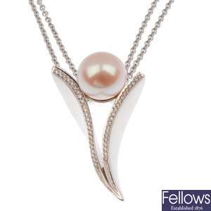 18ct white gold diamond and cultured pearl pendant with chain.