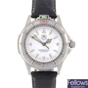 (34173) A stainless steel quartz gentleman's Tag Heuer wrist watch.