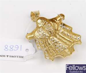 (104981793) 18ct stone set pendant