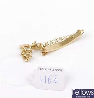 (128928407) 14ct identity bracelet