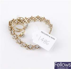 (814019975) 9ct gem set bracelet, three assorted rings