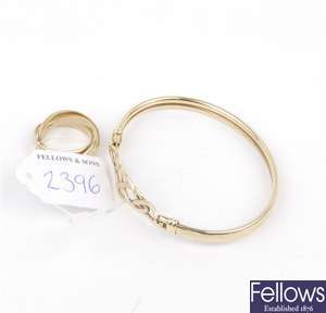 (405048906)  9ct item of jewellery