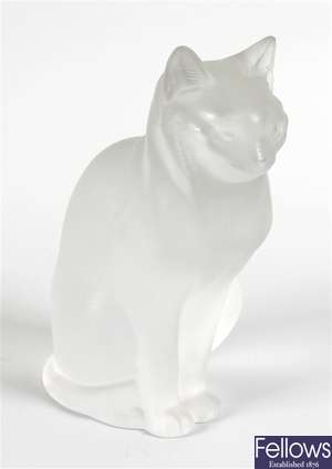 A modern Lalique crystal cat