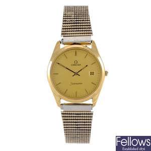 LOT:31 | A gold plated quartz gentleman's Gucci 2600M wrist watch.