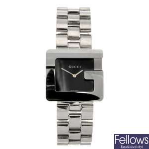 A stainless steel quartz gentleman's Gucci 3600M bracelet watch.
