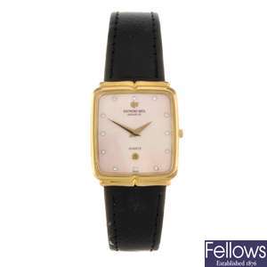 A gold plated quartz gentleman's Raymond Weil wrist watch.