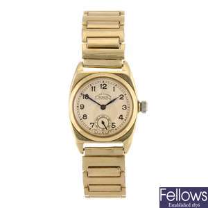 A 9ct gold manual wind gentleman's Rolex Oyster Imperial Chronometre bracelet watch.