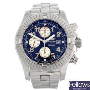 (304284317) A stainless steel automatic gentleman's Breitling Super Avenger bracelet watch.