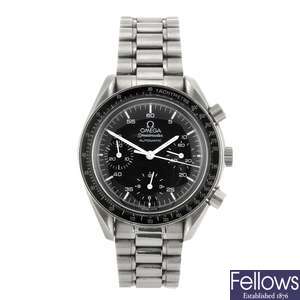 A stainless steel automatic gentleman's chronograph Omega Speedmaster bracelet watch.