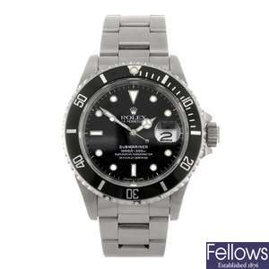 (BT11) A stainless steel automatic gentleman's Rolex Submariner bracelet watch.