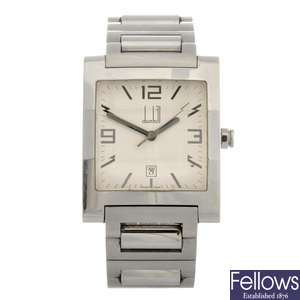 (116184565) A stainless steel quartz gentleman's Dunhill Facet Square bracelet watch.
